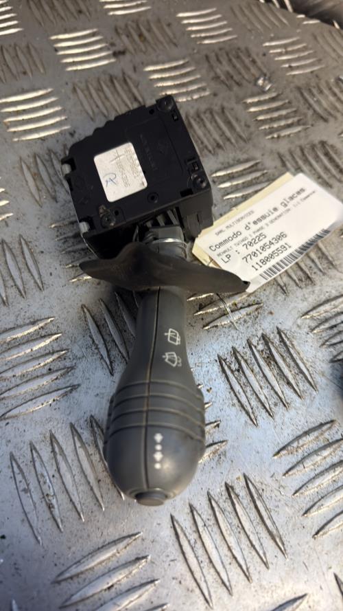 Commodo d'essuie glaces RENAULT TWINGO 1 PHASE 3 Essence - Image 3