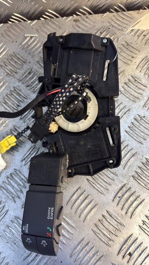 Contacteur tournant RENAULT CLIO 4 PHASE 1 Diesel - Image 2