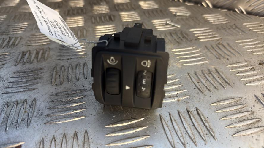 Commande de reglage hauteur de phare RENAULT MEGANE 3 PHASE 1 Ethanol - Image 2