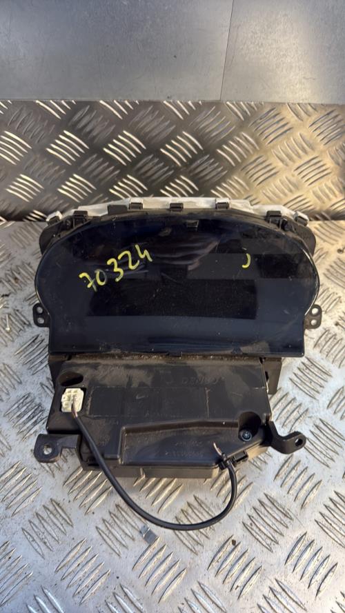 Compteur TOYOTA YARIS 1 PHASE 2 Essence - Image 2