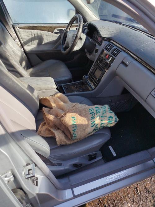 Retroviseur gauche MERCEDES CLASSE E 210 PHASE 2 Diesel - Image 6