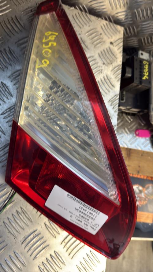 Feu arriere secondaire gauche (feux) RENAULT MEGANE 3 PHASE 3 Diesel - Image 2