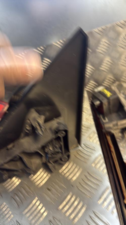 Retroviseur droit RENAULT MEGANE 3 PHASE 3 Diesel - Image 2