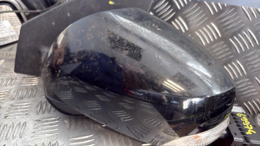 Retroviseur gauche RENAULT MEGANE 3 PHASE 1 Ethanol - Image 4