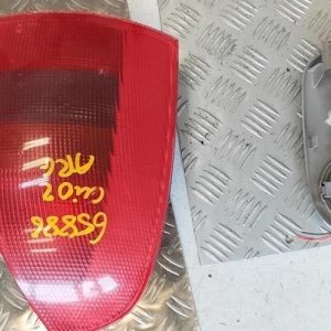 Feu arriere principal gauche (feux) RENAULT CLIO 2 PHASE 1 Essence - Image 1