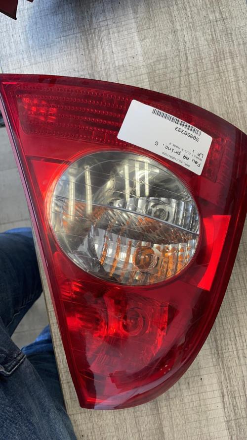 Feu arriere principal gauche (feux) RENAULT CLIO 2 PHASE 2 - Image 1