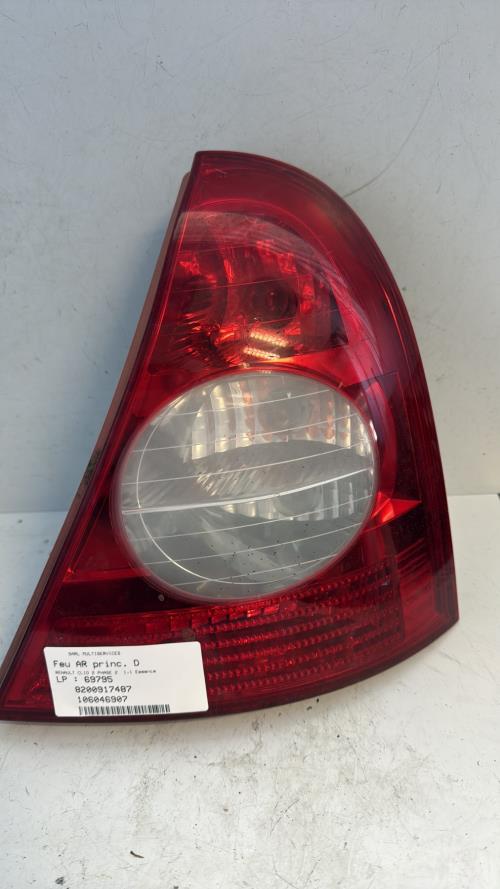 Feu arriere principal droit (feux) RENAULT CLIO 2 PHASE 2 Essence - Image 2