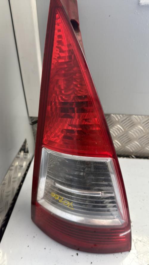 Feu arriere principal gauche (feux) CITROEN C3 1 PHASE 2 Diesel - Image 2