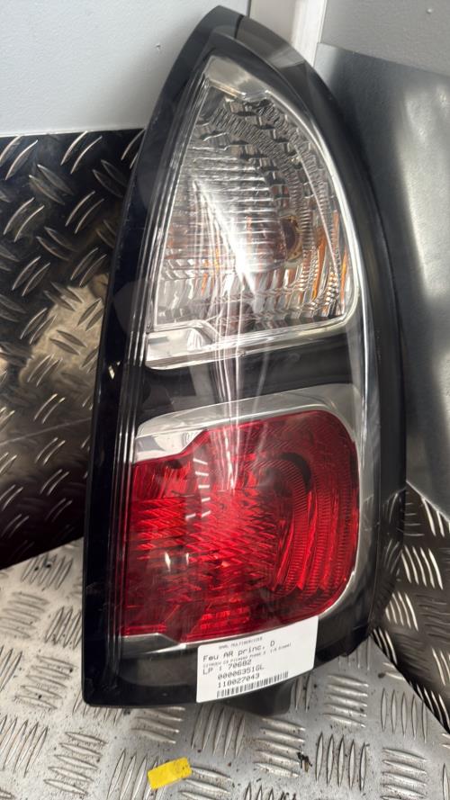 Feu arriere principal droit (feux) CITROEN C3 PICASSO PHASE 2 Diesel - Image 3