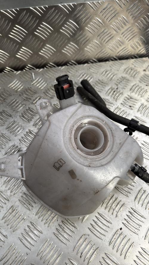 Vase d'expansion SKODA FABIA 4 Essence - Image 1