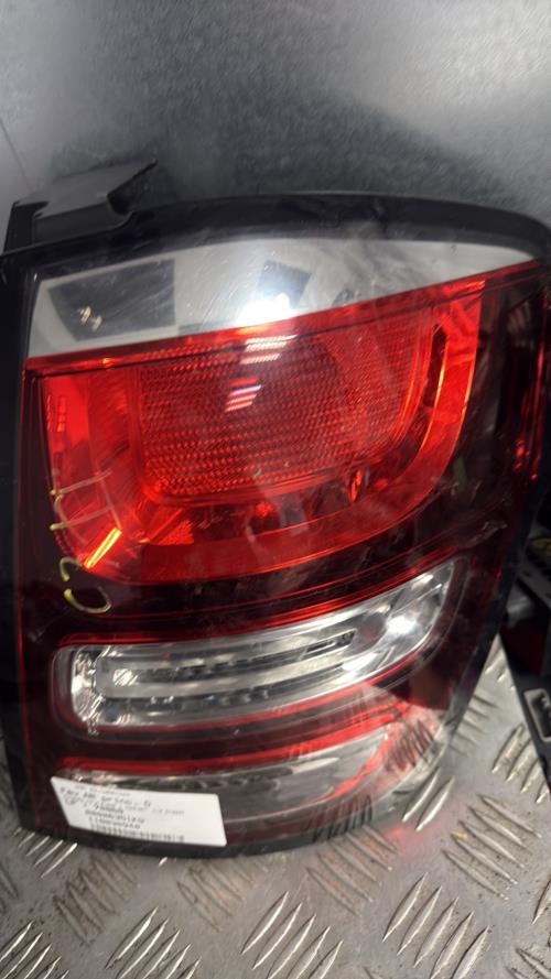 Feu arriere principal droit (feux) CITROEN C3 2 PHASE 1 Diesel - Image 1