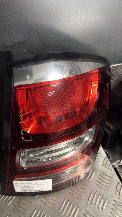 Feu arriere principal droit (feux) CITROEN C3 2 PHASE 1 Diesel - Image 3