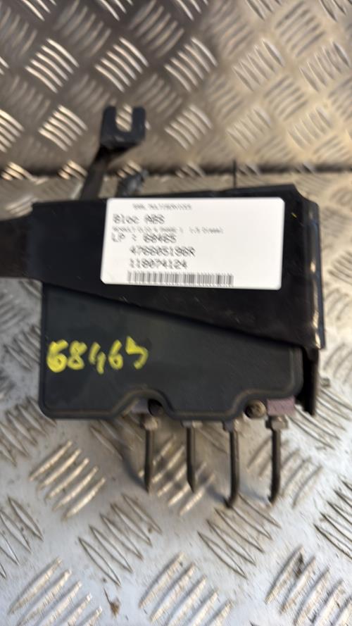 Bloc ABS (freins anti-blocage) RENAULT CLIO 4 PHASE 1 Diesel - Image 2