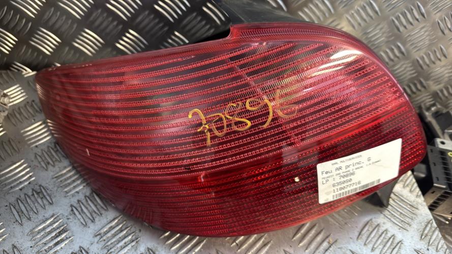 Feu arriere principal gauche (feux) PEUGEOT 206 PHASE 2 BREAK Diesel - Image 4