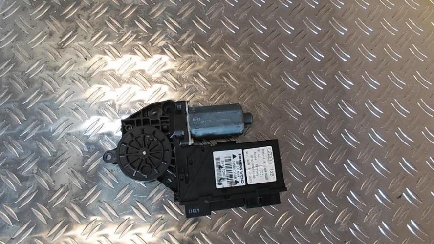 Moteur leve vitre avant droit AUDI A4 2 AVANT PHASE 1 BREAK Diesel - Image 1