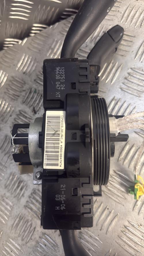 Com (Bloc Contacteur Tournant+Commodo Essuie Glace+Commodo Phare) CITROEN C3 1 PHASE 2 Essence - Image 3