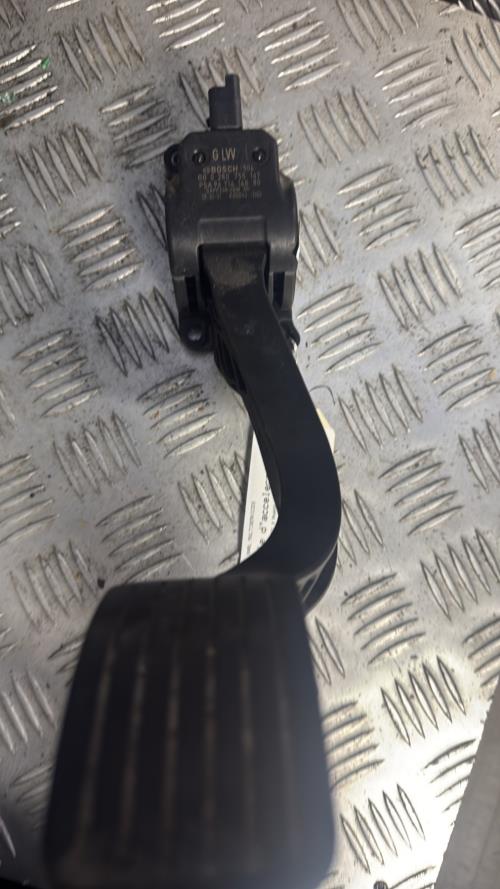 Pedale d'accelerateur CITROEN BERLINGO 2 PHASE 2 Diesel - Image 2