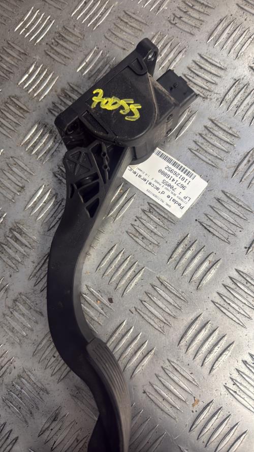 Pedale d'accelerateur CITROEN BERLINGO 2 PHASE 2 Diesel - Image 3