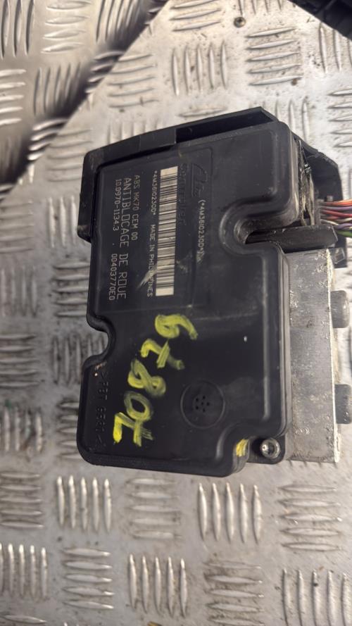 Bloc ABS (freins anti-blocage) CITROEN C3 1 PHASE 2 Essence - Image 3