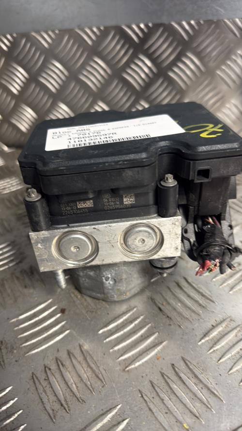 Bloc ABS (freins anti-blocage) RENAULT KANGOO 2 PHASE 2 Diesel - Image 2