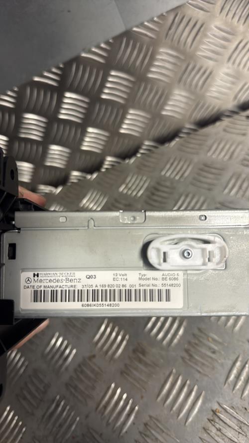 Autoradio d'origine MERCEDES CLASSE A 169 PHASE 1 Diesel - Image 3