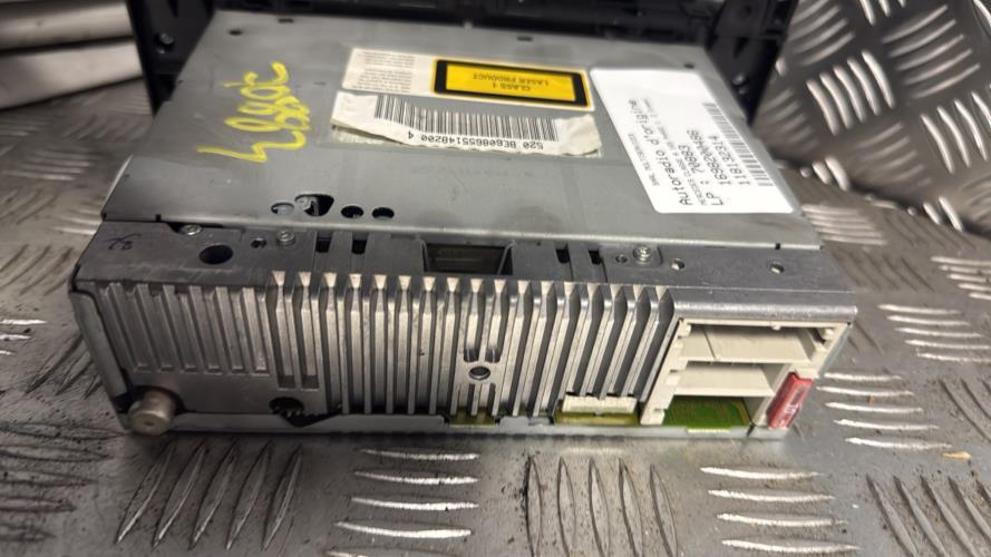 Autoradio d'origine MERCEDES CLASSE A 169 PHASE 1 Diesel - Image 4