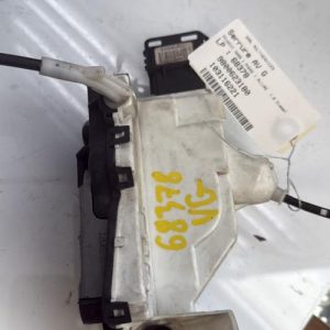 Serrure avant gauche PEUGEOT 3008 1 PHASE 1 Diesel - Image 1