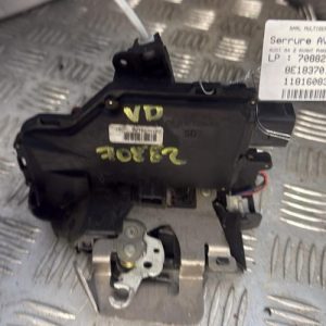 Serrure avant droit AUDI A4 2 AVANT PHASE 1 BREAK Diesel - Image 1