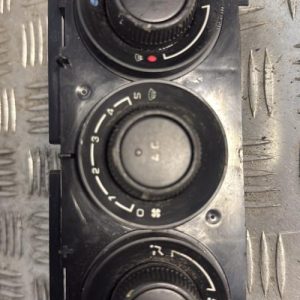 Commande chauffage PEUGEOT 5008 1 PHASE 1 Diesel - Image 1