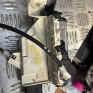 Serrure avant gauche PEUGEOT 5008 1 PHASE 1 Diesel - Image 1