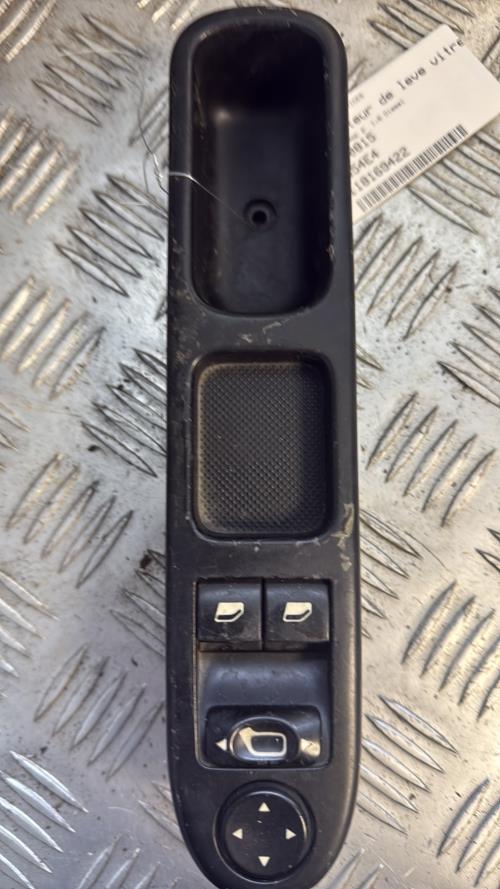 Interrupteur de leve vitre avant gauche PEUGEOT 307 PHASE 2 Diesel - Image 1