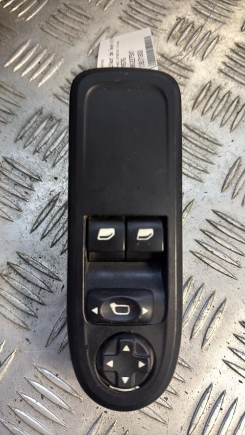 Interrupteur de leve vitre avant gauche CITROEN C3 2 PHASE 1 Diesel - Image 1