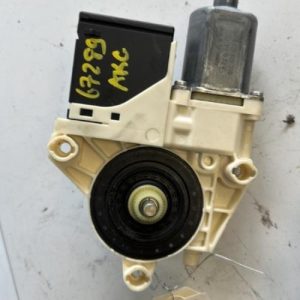 Moteur leve vitre arriere gauche RENAULT MEGANE 3 PHASE 1 Diesel - Image 1