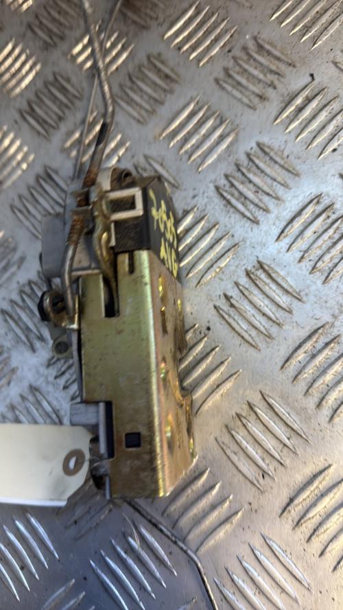 Serrure avant gauche PEUGEOT 307 PHASE 1 BREAK Diesel - Image 4