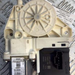 Moteur leve vitre arriere droit RENAULT MEGANE 3 PHASE 1 BREAK Diesel - Image 1