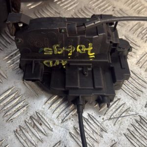 Serrure avant droit RENAULT SCENIC 3 PHASE 3 Diesel - Image 1