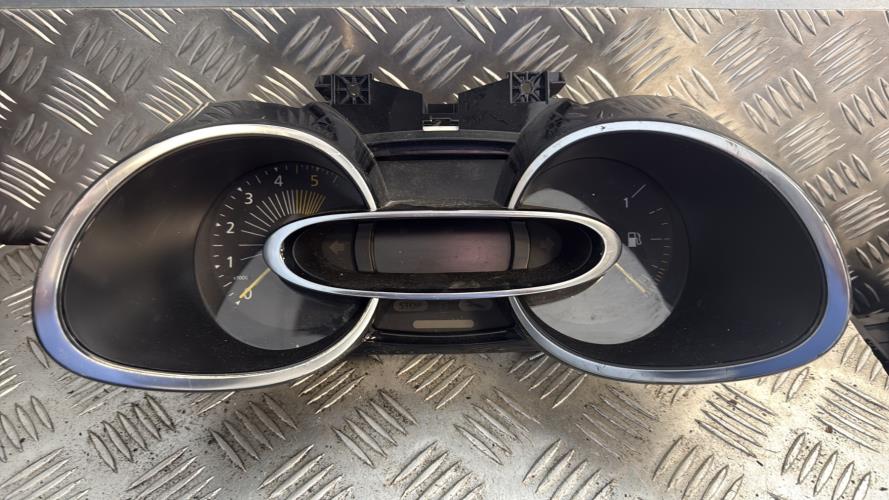 Compteur RENAULT CLIO 4 PHASE 1 Diesel - Image 2