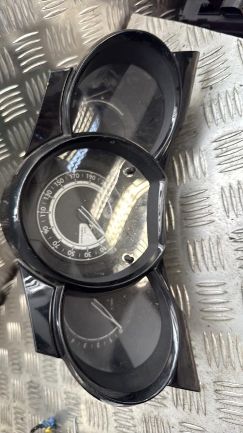 Compteur CITROEN C3 2 PHASE 2 Essence - Image 1