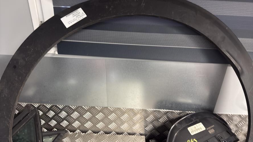 Extension d'aile avant gauche PEUGEOT 3008 2 PHASE 1 Essence - Image 1