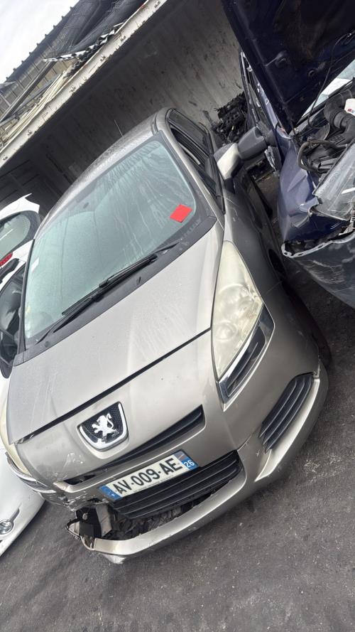 Pare choc arriere PEUGEOT 5008 1 PHASE 1 Diesel - Image 2