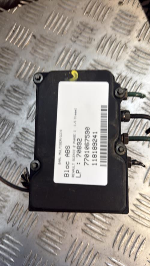 Bloc ABS (freins anti-blocage) RENAULT SCENIC 2 PHASE 1 Diesel - Image 2