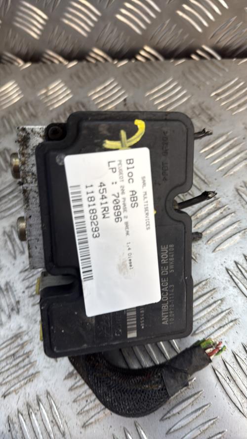 Bloc ABS (freins anti-blocage) PEUGEOT 206 PHASE 2 BREAK Diesel - Image 1