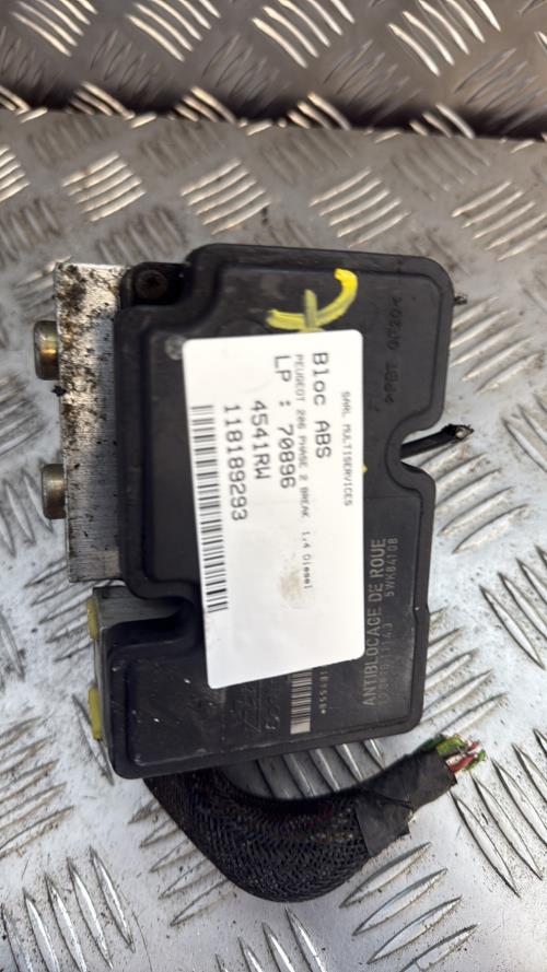 Bloc ABS (freins anti-blocage) PEUGEOT 206 PHASE 2 BREAK Diesel - Image 2
