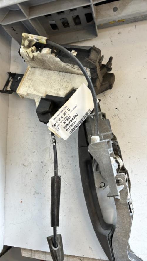 Serrure arriere droit CITROEN C3 2 PHASE 1 Diesel - Image 1