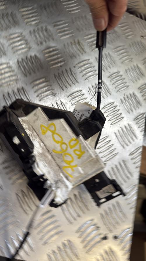 Serrure arriere droit CITROEN C3 2 PHASE 1 Essence - Image 1