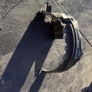 Pare boue avant gauche PEUGEOT 107 PHASE 2 Essence - Image 1