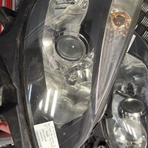 Optique avant principal droit (feux)(phare) RENAULT CLIO 3 PHASE 1 BREAK Diesel - Image 1