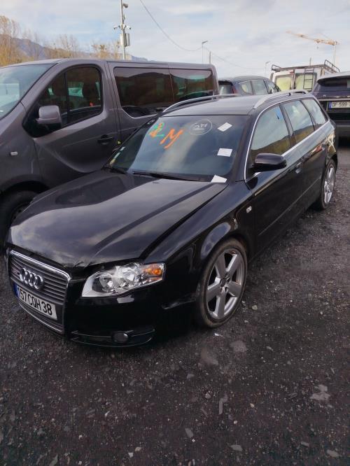 Calculateur AUDI A4 2 AVANT PHASE 2 BREAK Diesel - Image 4