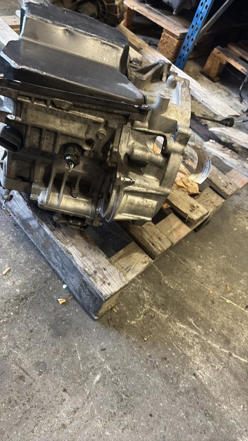 Boite de vitesses VOLKSWAGEN TOURAN 1 PHASE 1 Essence - Image 4