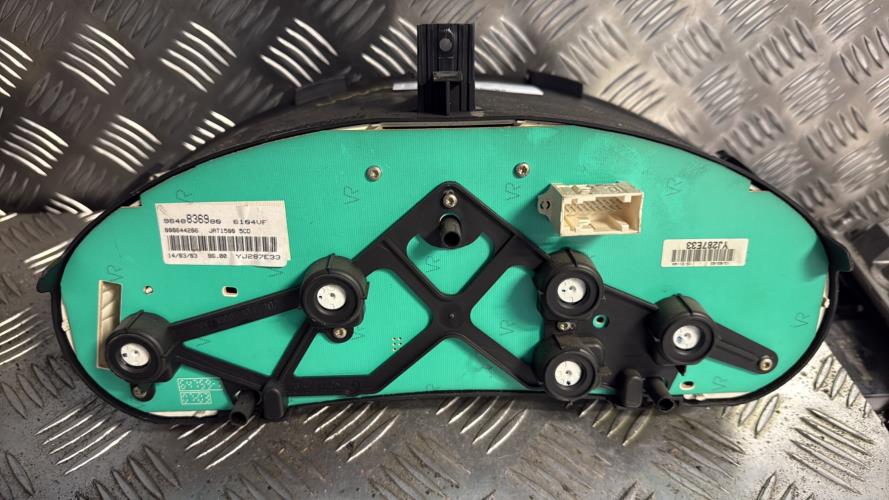 Compteur PEUGEOT 206 PHASE 1 BREAK Diesel - Image 3